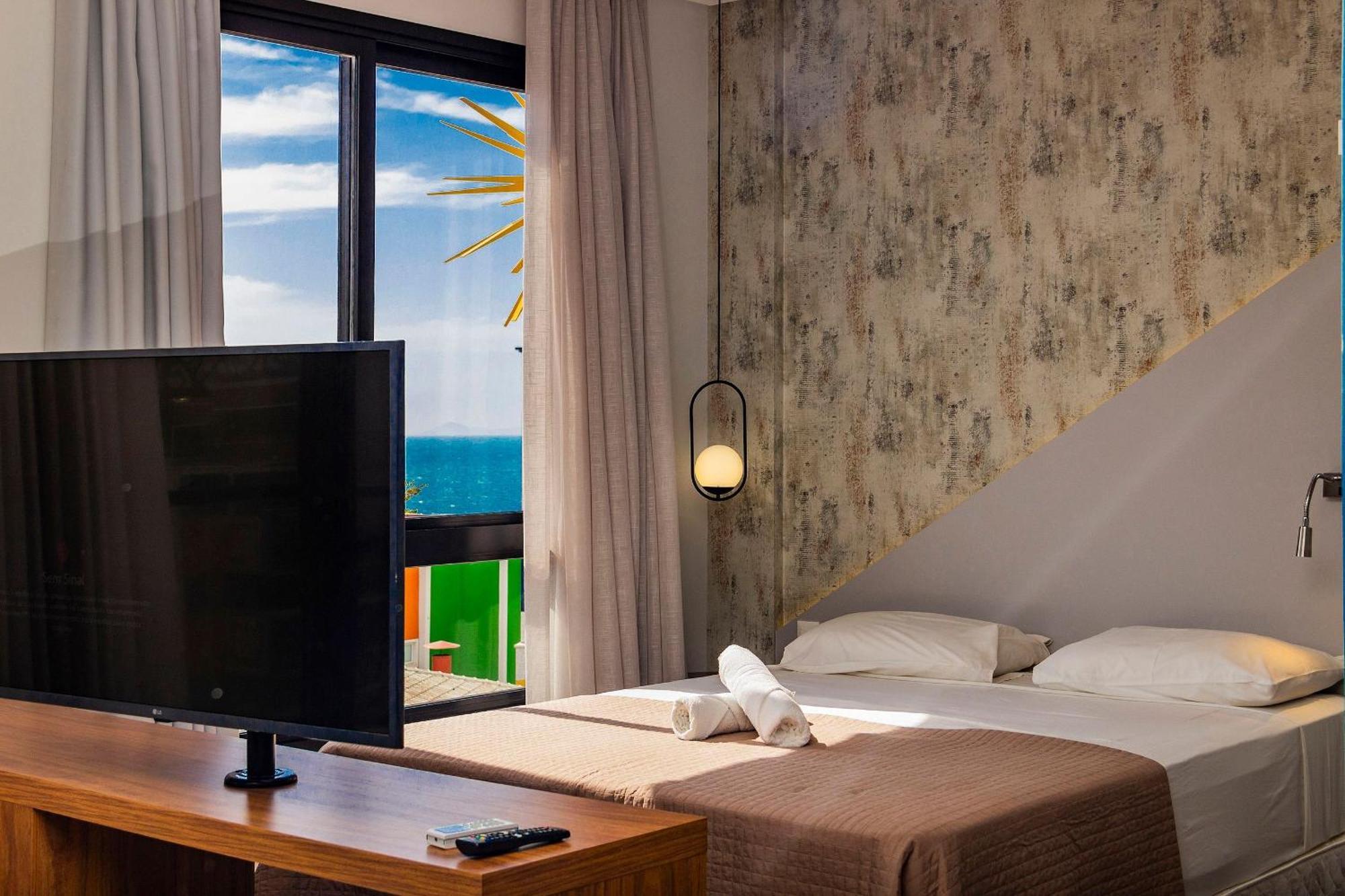 Aion Suites 303 - Lindo Apartamento Com Vista Para O Mar, A 60M Da Praia De Bombinhas, Com Piscina E Academia No Rooftop. Exteriör bild